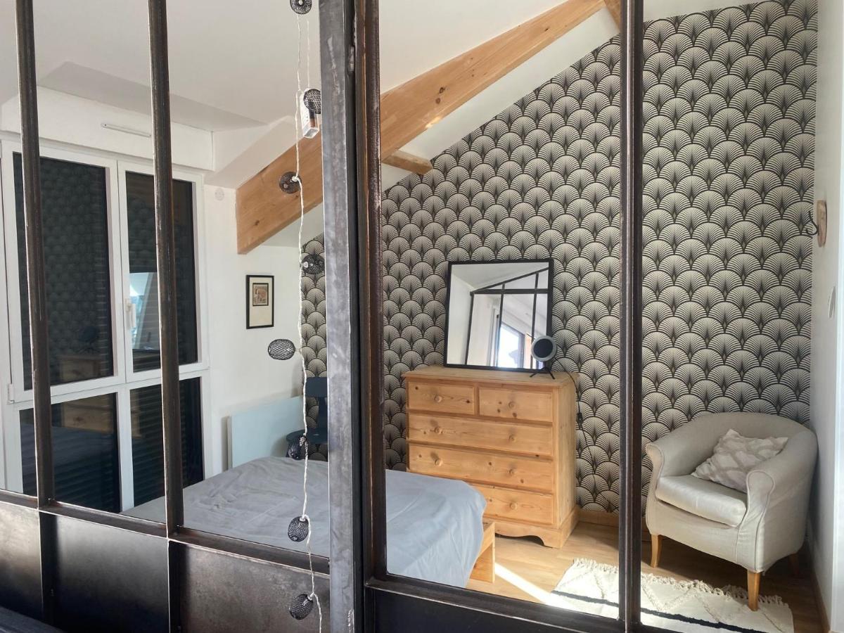 Appartement Loft avec terrasse sans vis a vis à 3km du circuit avec garage au calme à Le Mans Extérieur photo